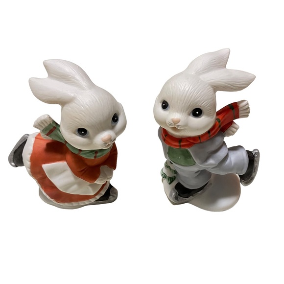 Vintage Homco Figurines Bunny Rabbit Boy Girl Ice Skating Winter Christmas 5305 - Picture 1 of 5